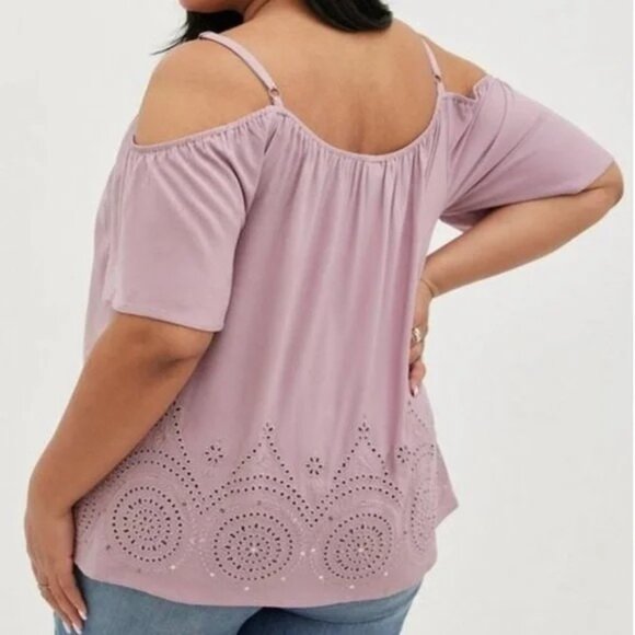 TORRID Women’s Plus 3X Cold Shoulder Eyelet Sequin Blouse Top NWT Light Purple - Picture 3 of 15